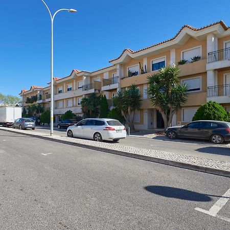 Apartamento Junto Nova&Praia Carcavelos II エクステリア 写真