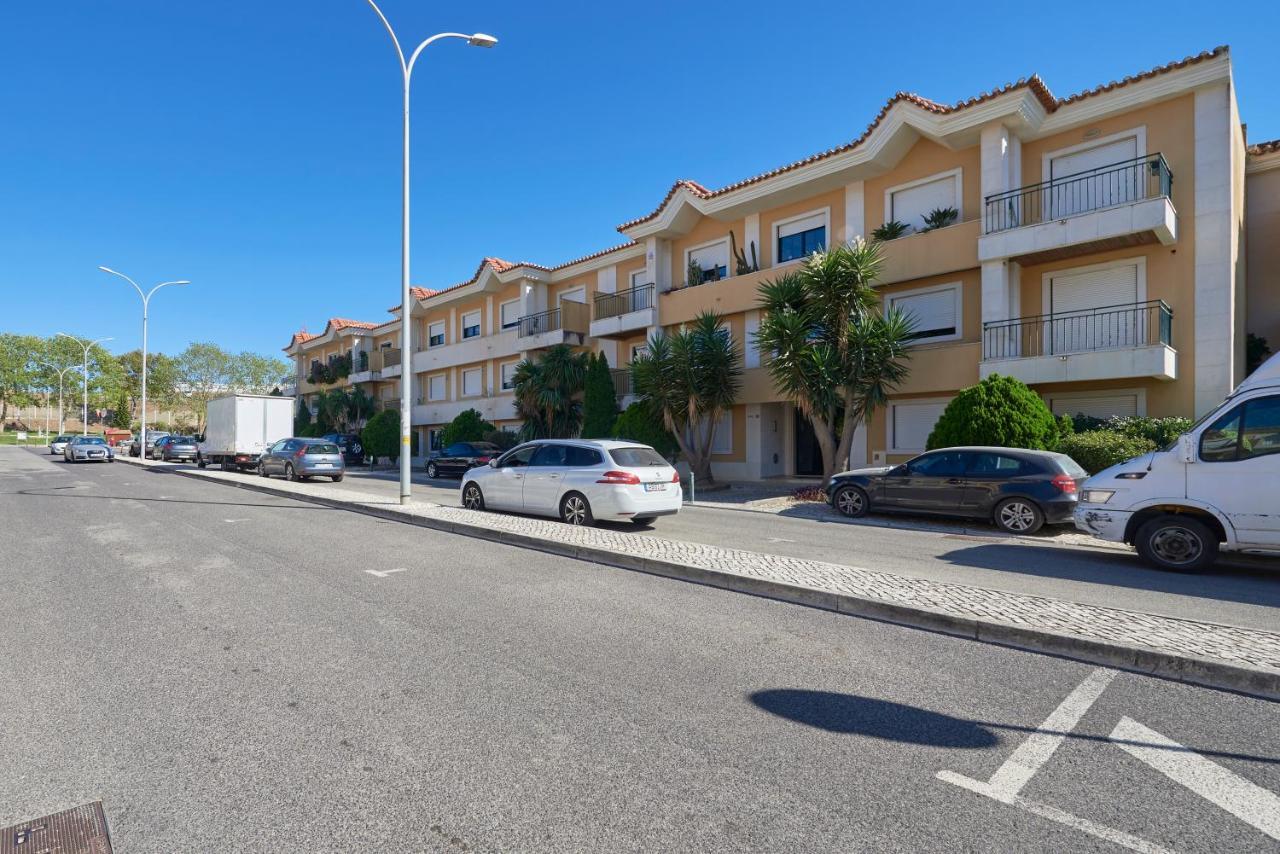 Apartamento Junto Nova&Praia Carcavelos II エクステリア 写真