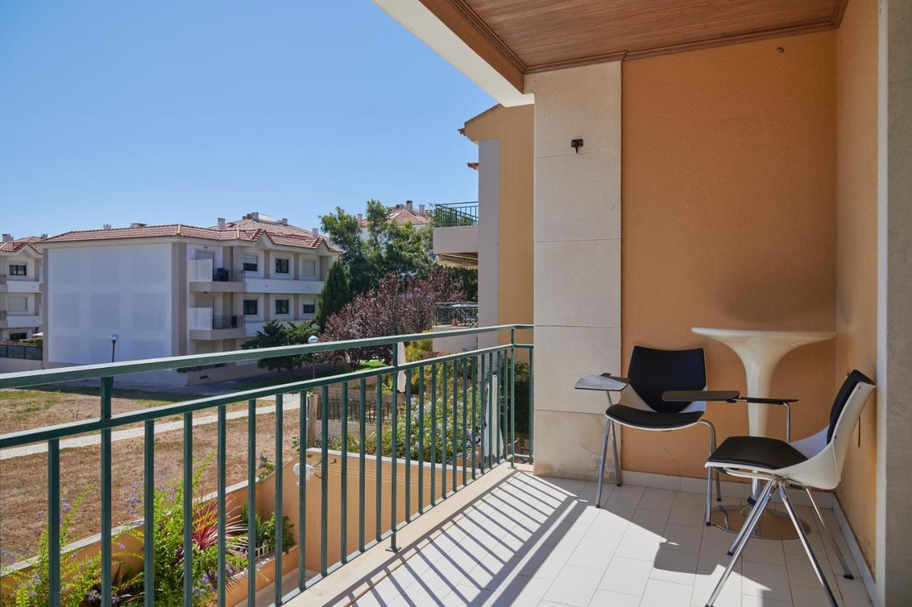 Apartamento Junto Nova&Praia Carcavelos II エクステリア 写真