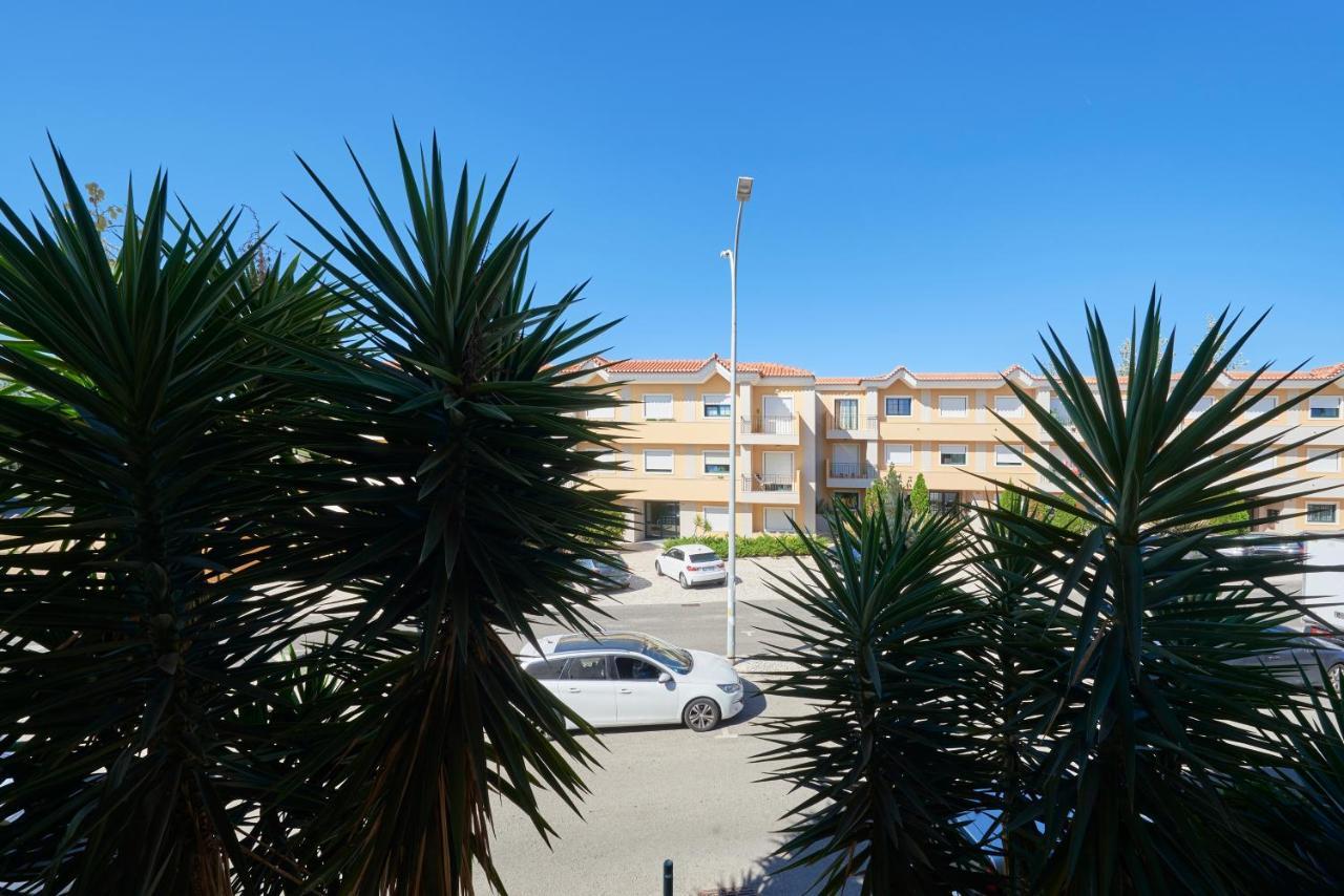 Apartamento Junto Nova&Praia Carcavelos II エクステリア 写真