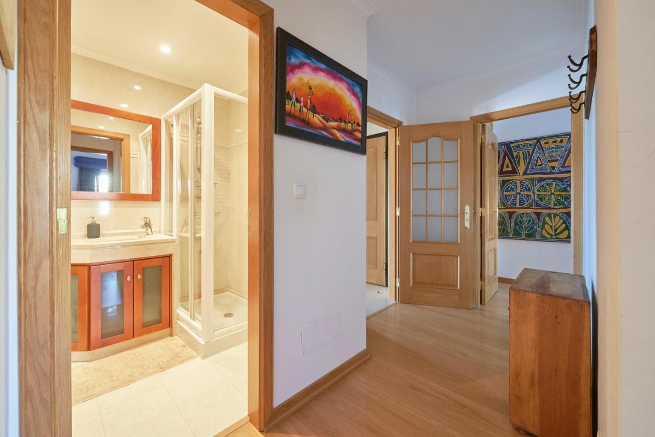 Apartamento Junto Nova&Praia Carcavelos II エクステリア 写真