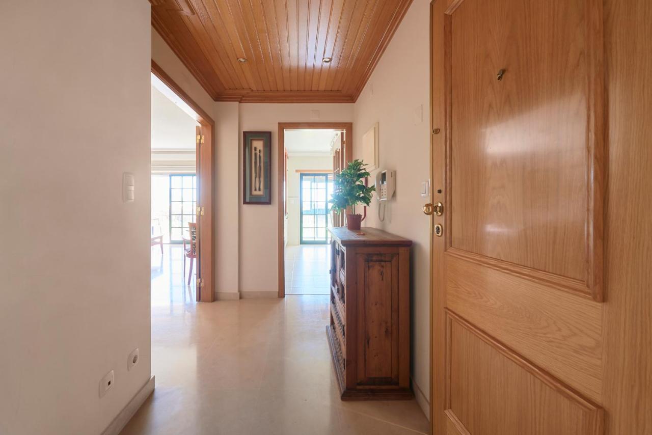 Apartamento Junto Nova&Praia Carcavelos II エクステリア 写真