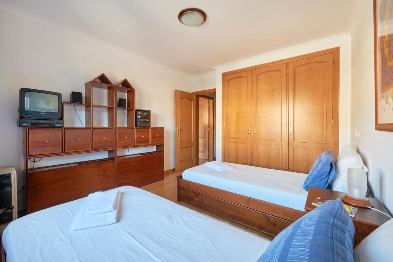Apartamento Junto Nova&Praia Carcavelos II エクステリア 写真