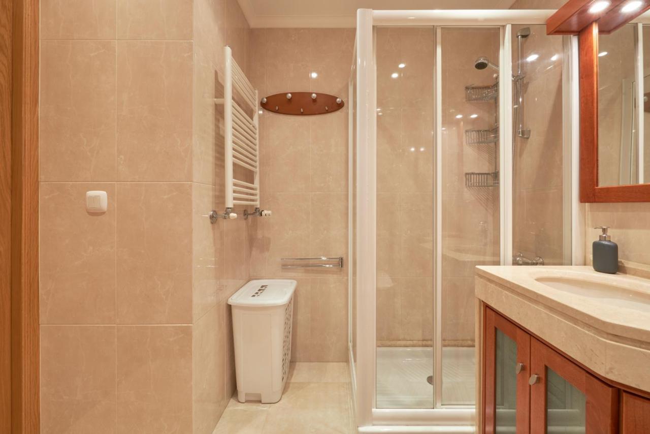 Apartamento Junto Nova&Praia Carcavelos II エクステリア 写真