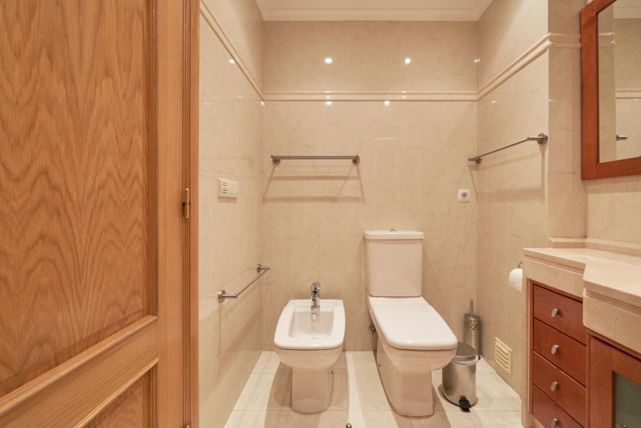 Apartamento Junto Nova&Praia Carcavelos II エクステリア 写真