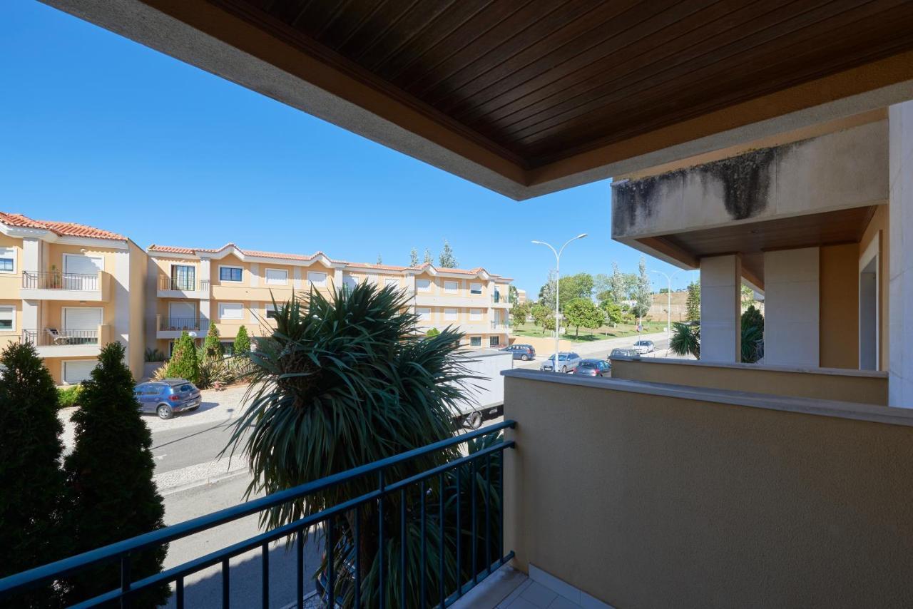 Apartamento Junto Nova&Praia Carcavelos II エクステリア 写真