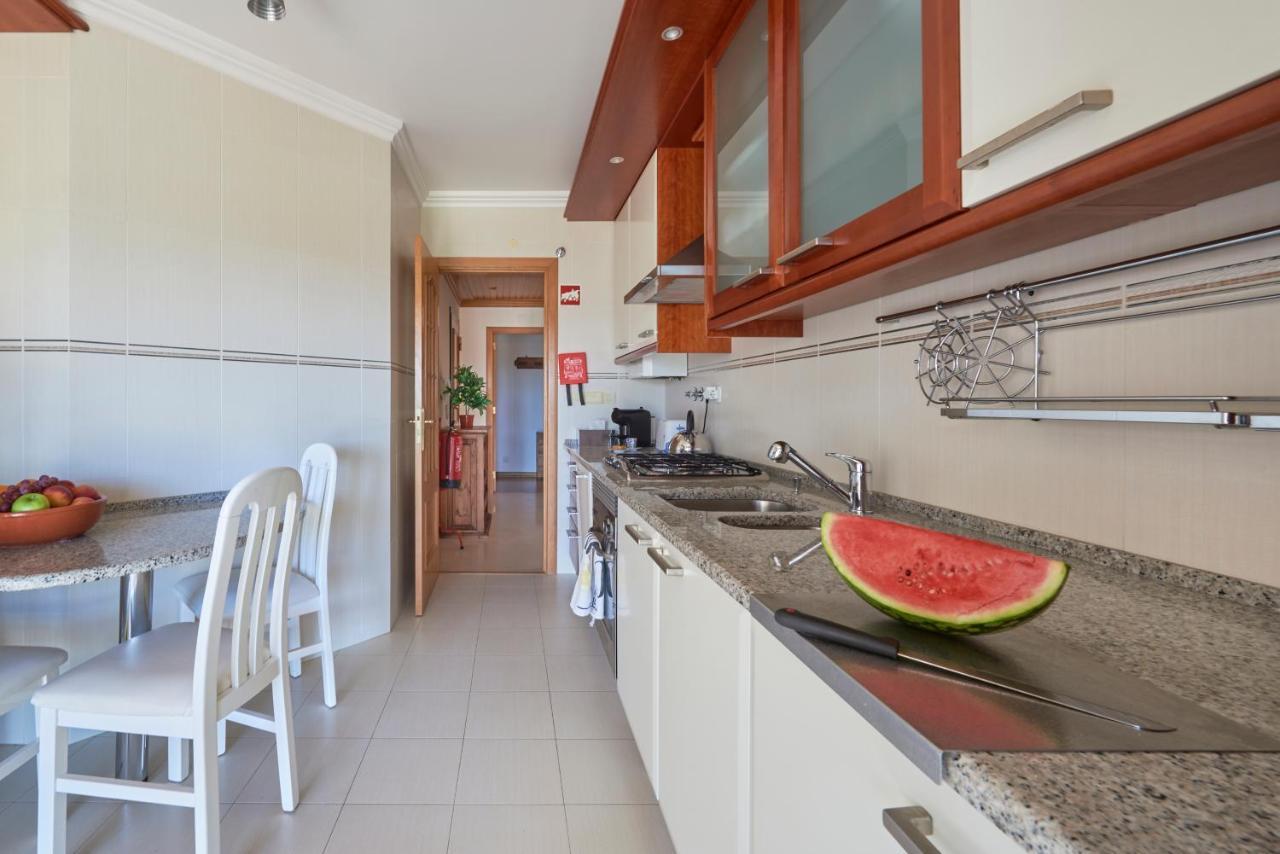 Apartamento Junto Nova&Praia Carcavelos II エクステリア 写真
