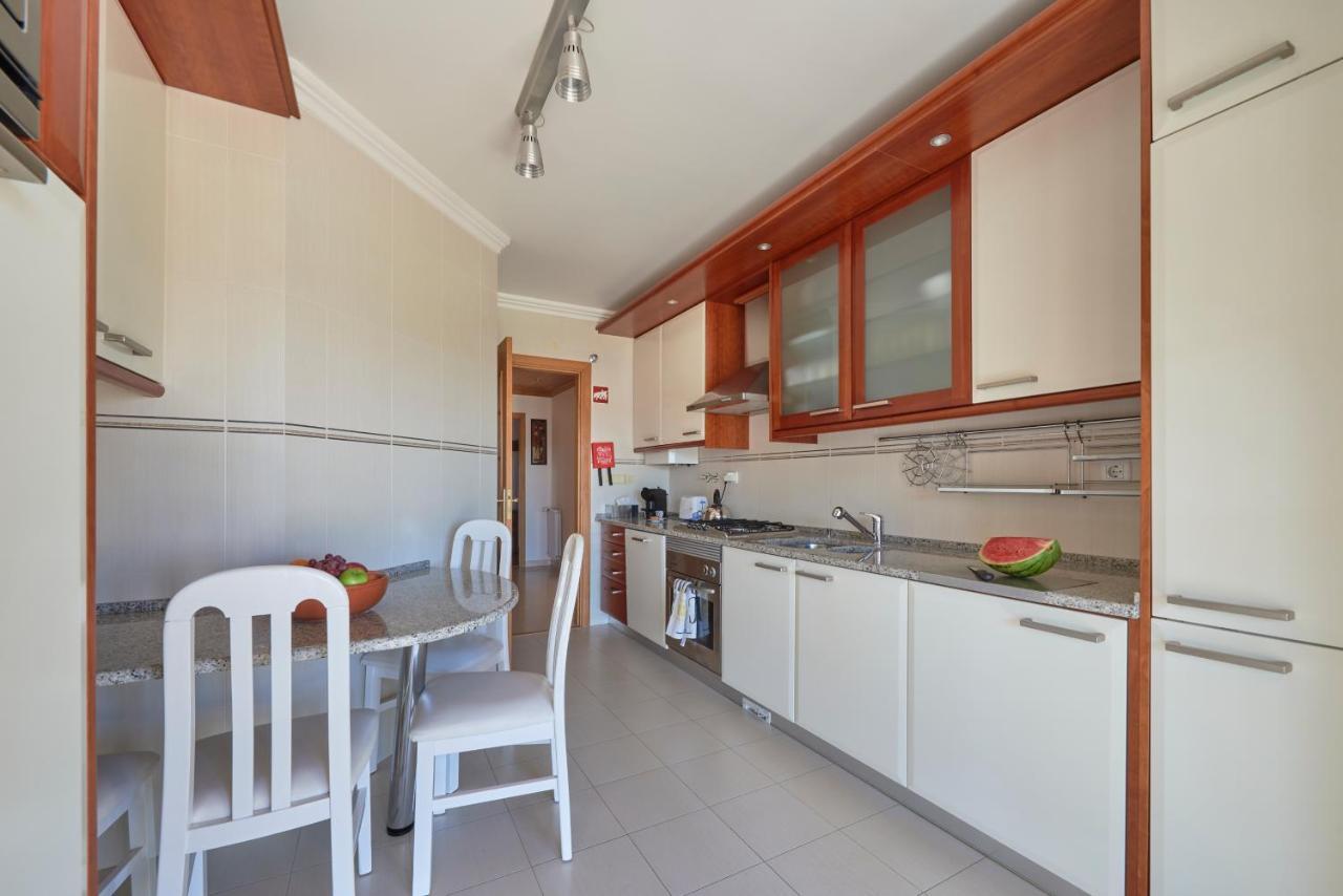Apartamento Junto Nova&Praia Carcavelos II エクステリア 写真