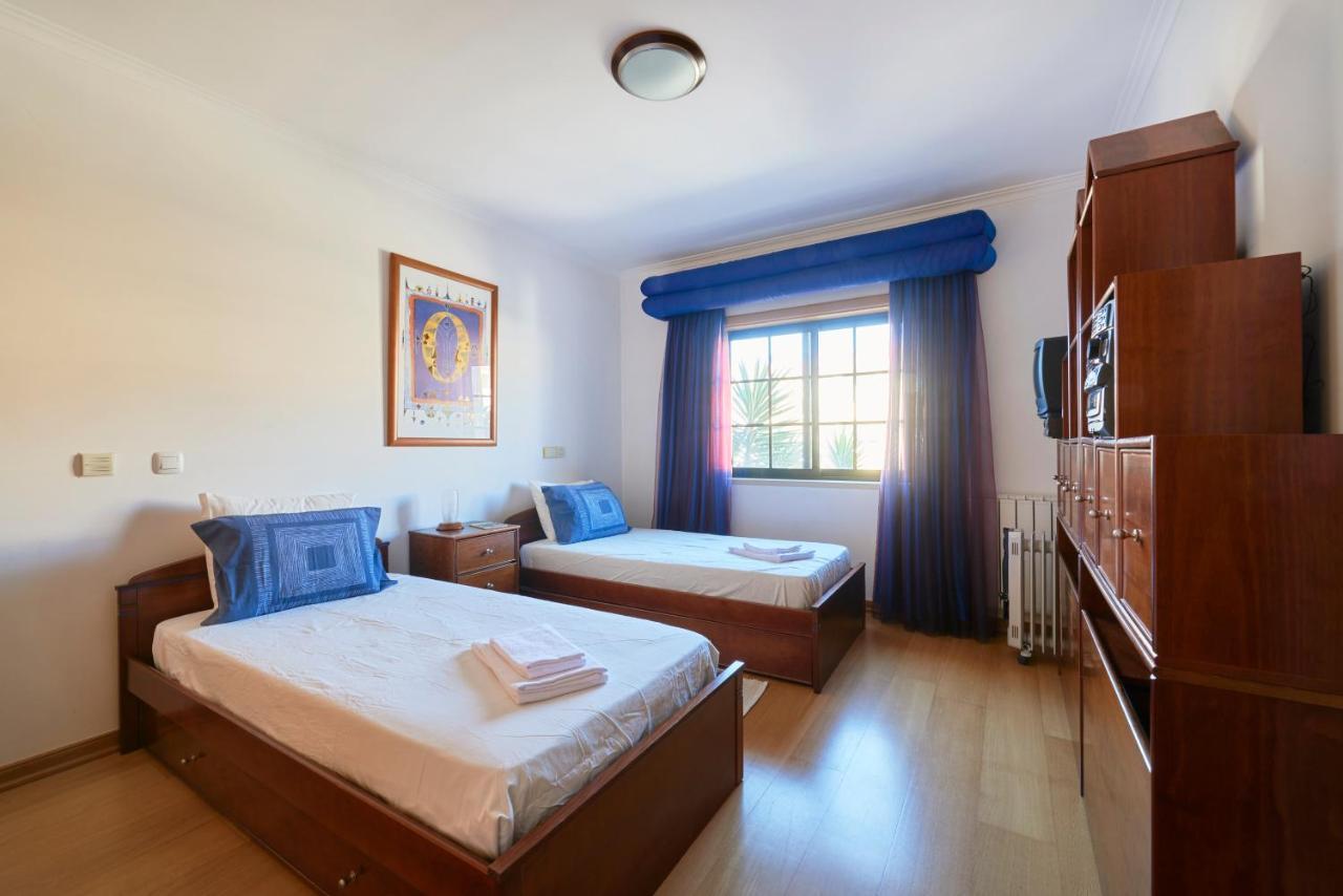 Apartamento Junto Nova&Praia Carcavelos II エクステリア 写真